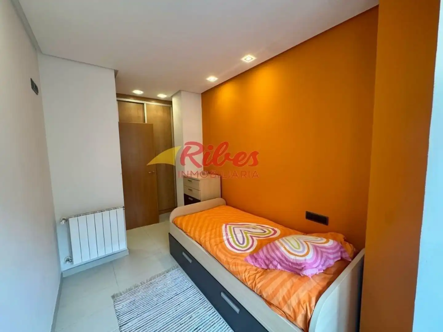 Schlafzimmer von Haus oder Chalet zum Verkauf in Cullera mit Klimaanlage, Terrasse und Abstellraum