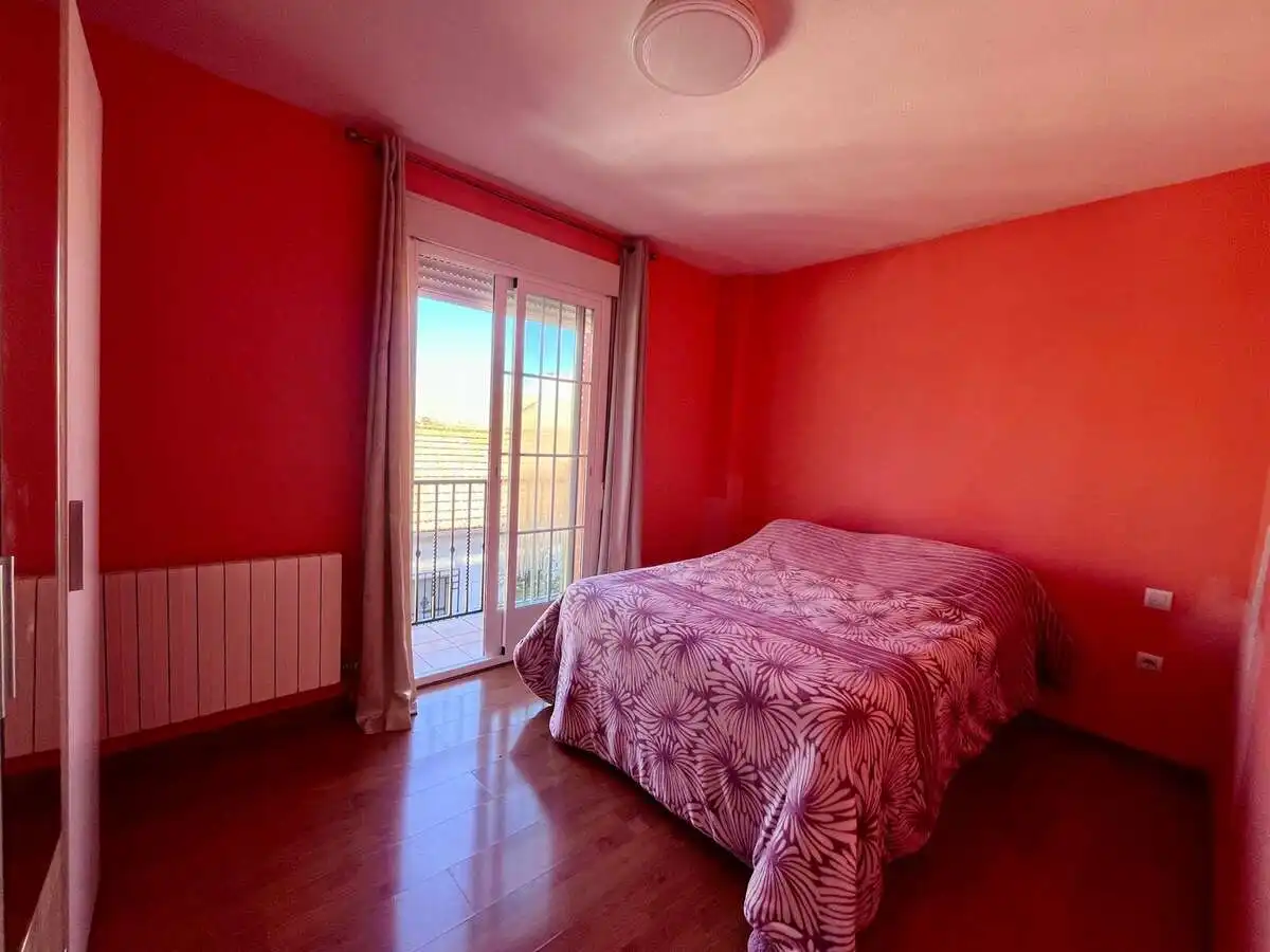 Habitación de Piso en venta en Armilla con Balcón