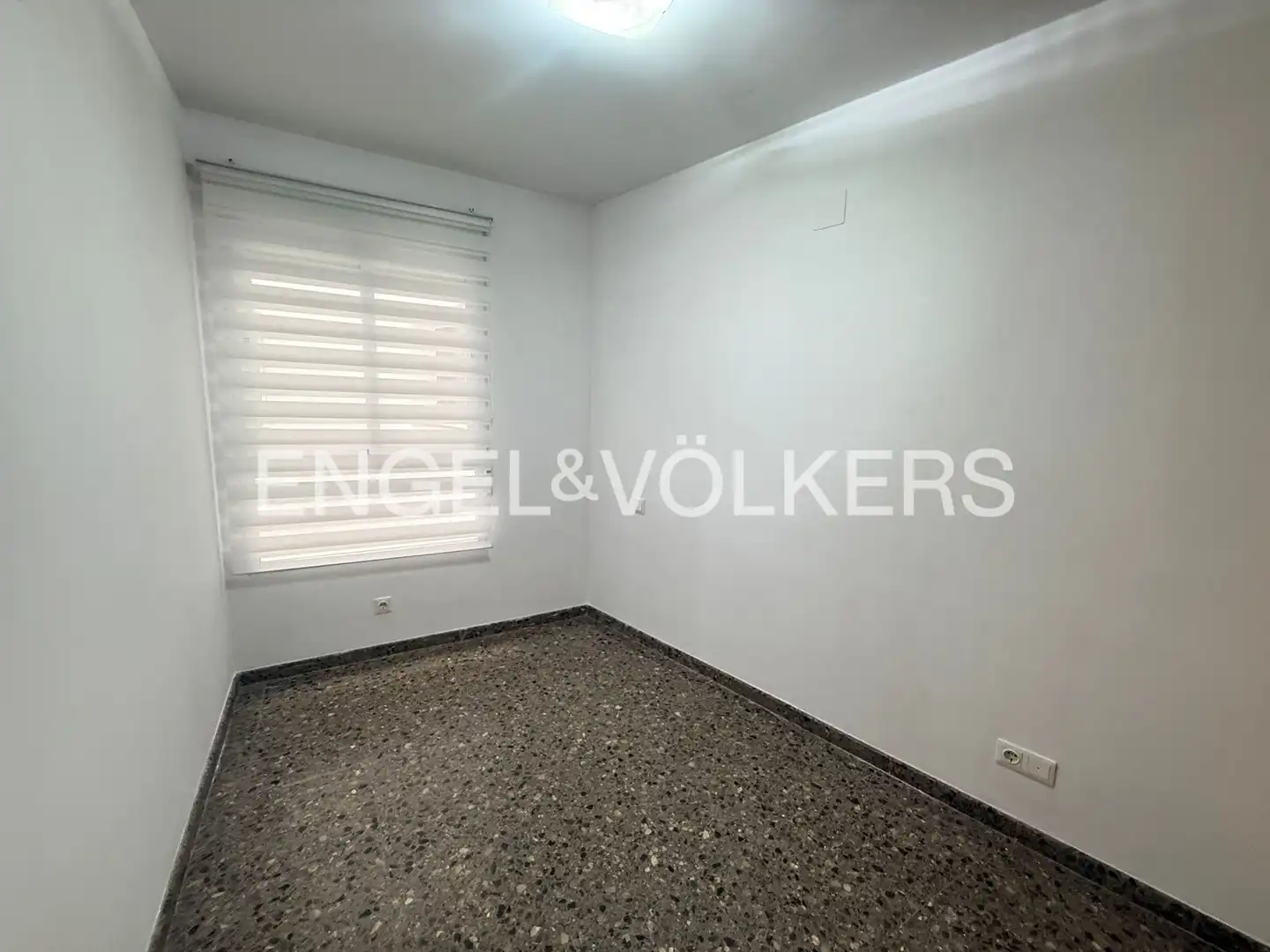 Flat for rent in Paiporta  with Air Conditioner and Heating
