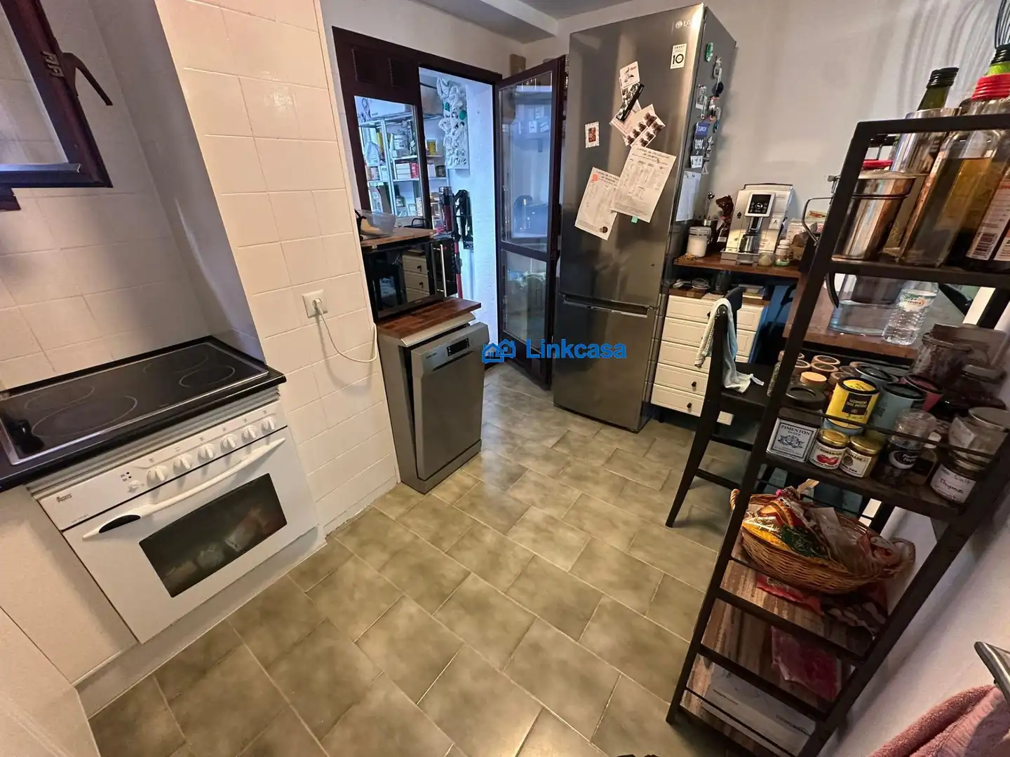 Kitchen of Flat for sale in Madrid  with Heating, Terrace and Balcony