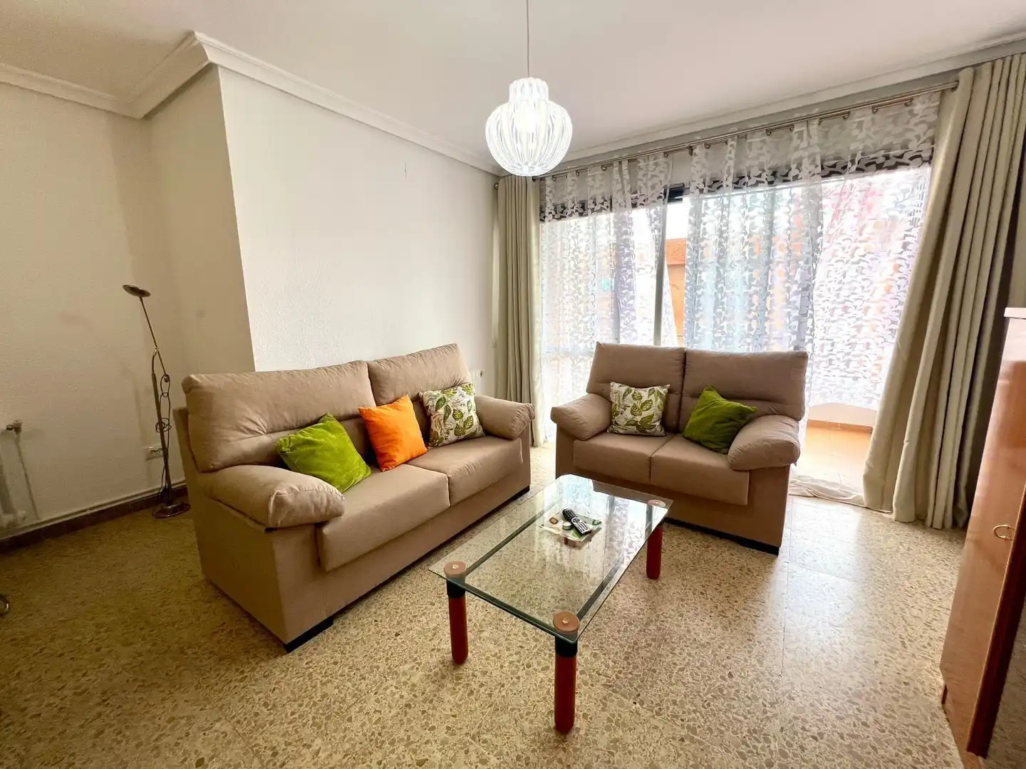 Sala de estar de Piso en venta en Plasencia con Calefacción y Terraza