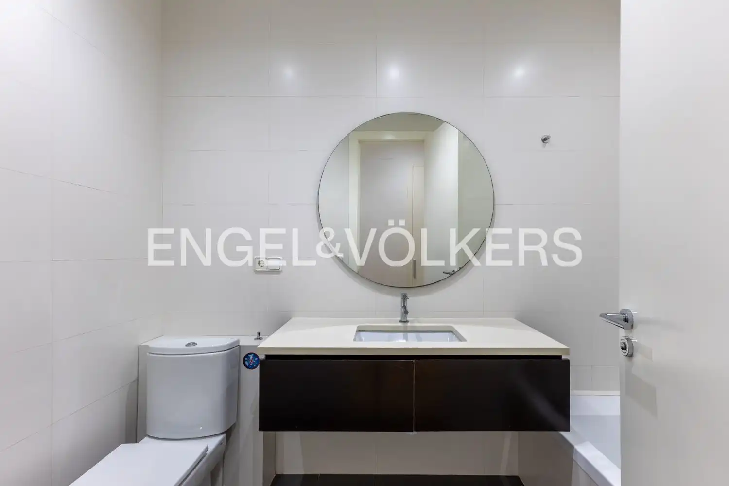 Flat with terrace to rent in Carrer del Comte d'Altea, imagen 24