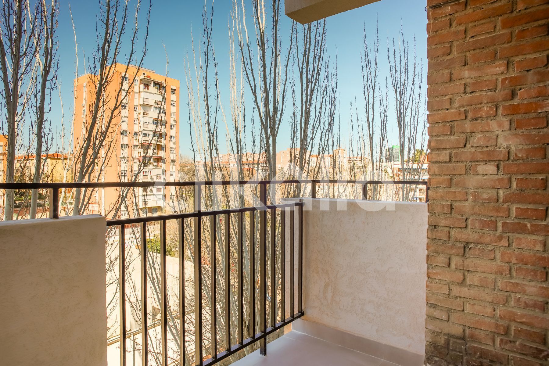 Balcony of Flat for sale in  Madrid Capital  with Air Conditioner, Heating and Terrace