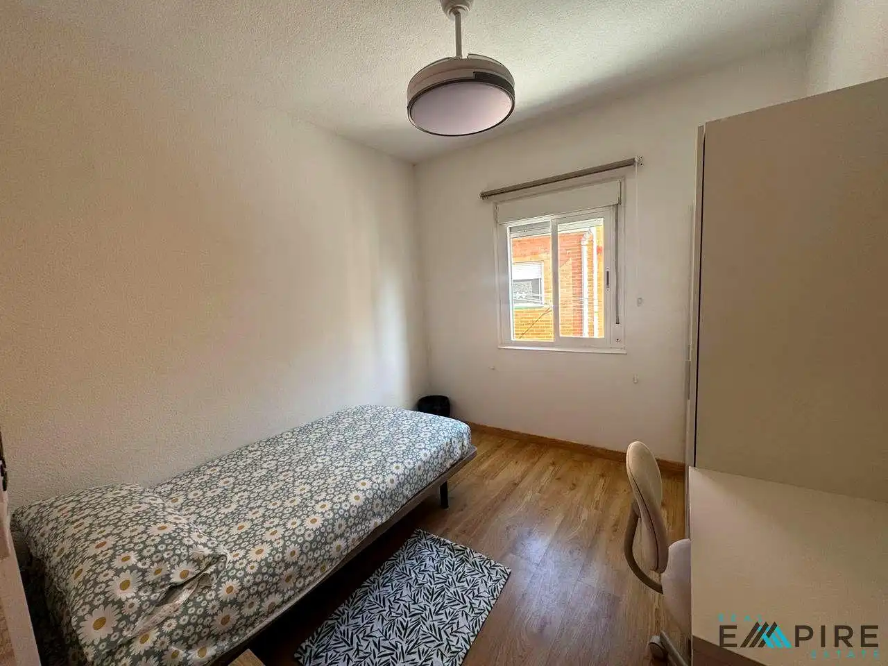 Habitación de Piso para compartir en Getafe con Calefacción y Amueblado