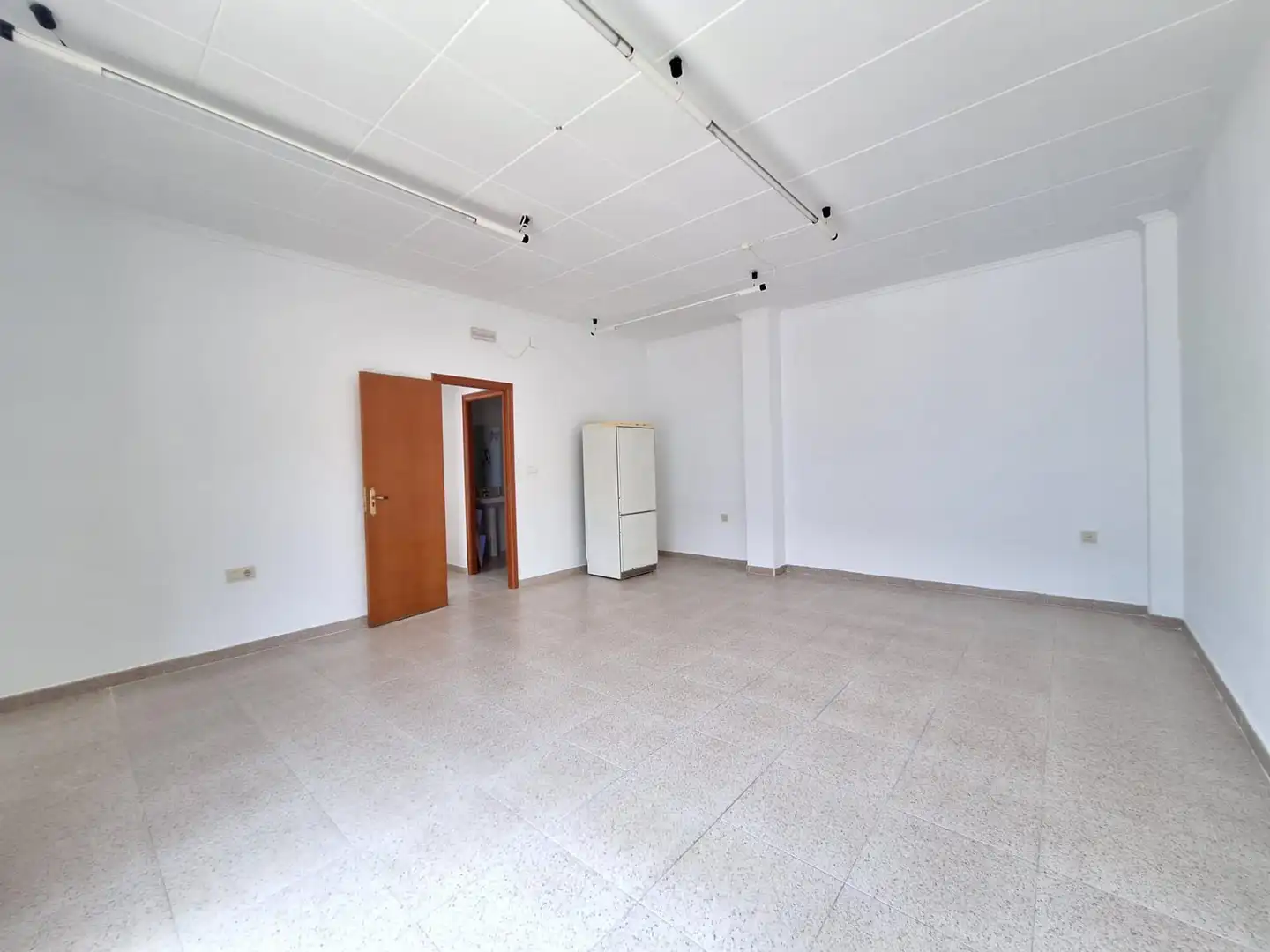 Business premises for sale in Calle MARIANO BENLLIURE, imagen 9