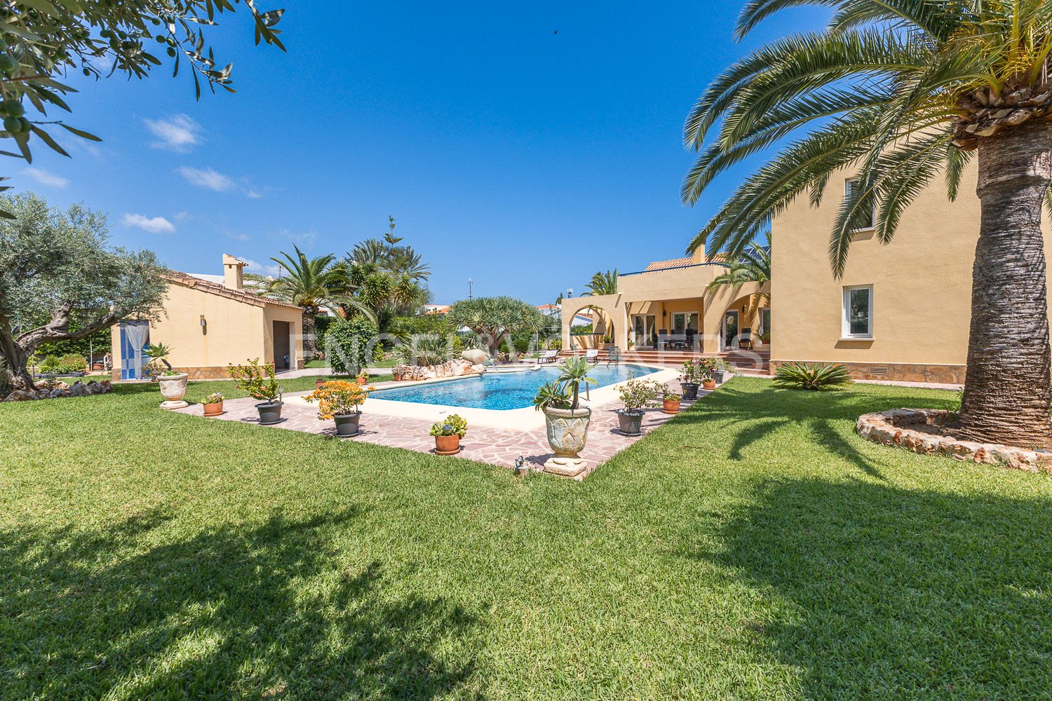 Vista exterior de Finca rústica en venta en Els Poblets con Aire acondicionado, Calefacción y Jardín privado