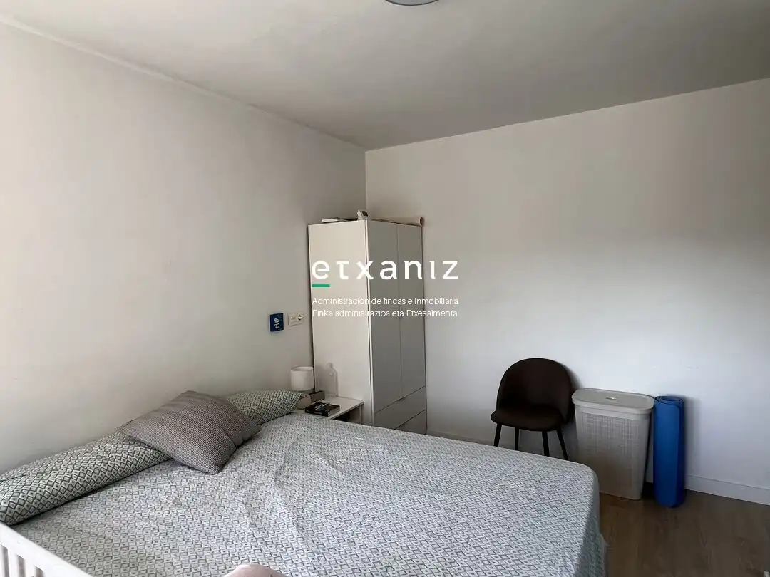 Piso de alquiler en Garro Kalea, Intxaurrondo