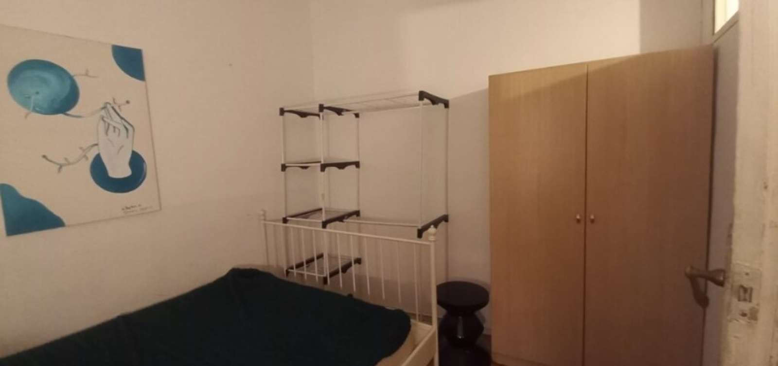 Bedroom of Flat to share in  Barcelona Capital  with Air Conditioner, Heating and Terrace