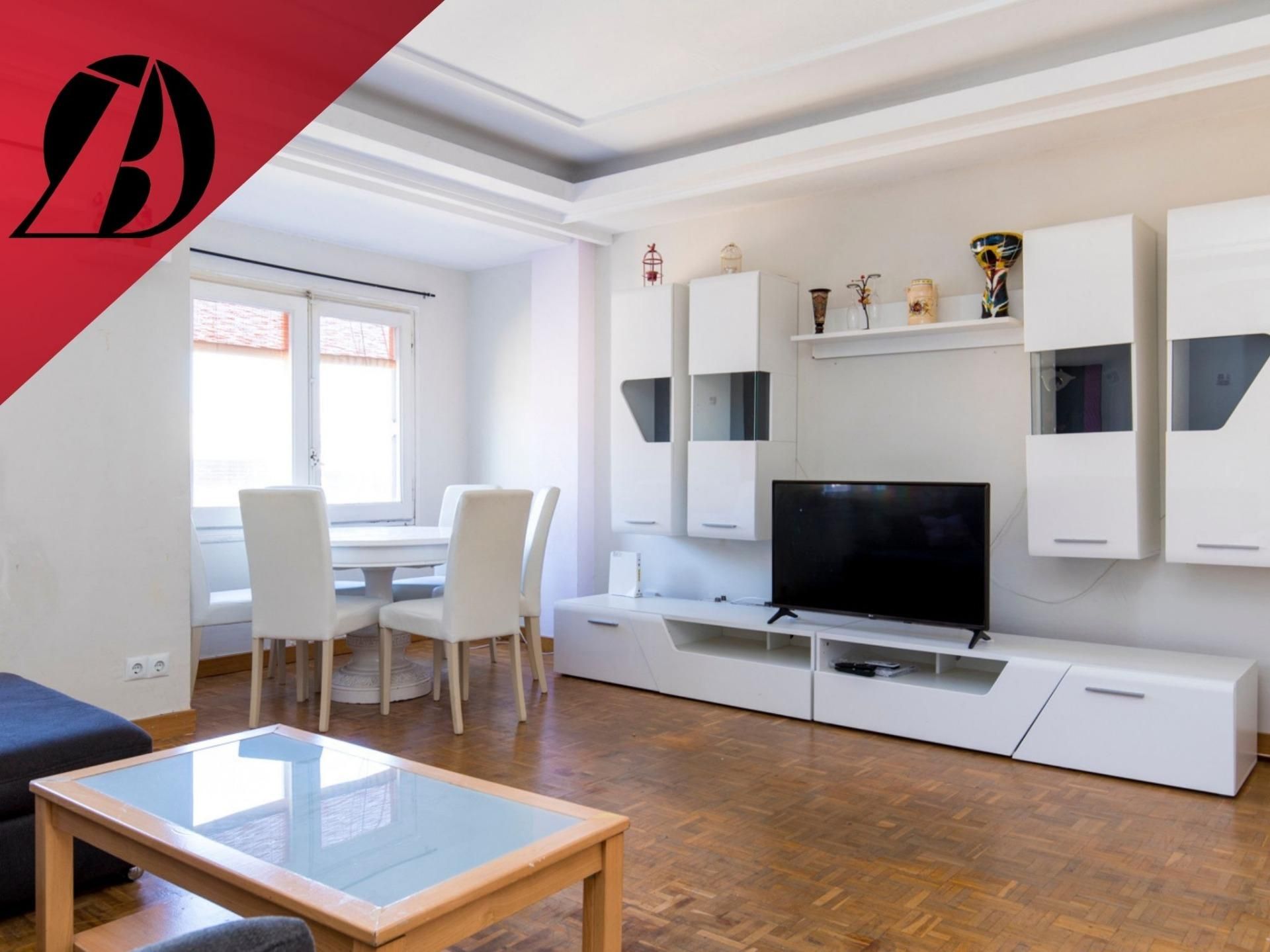 Living room of Flat for sale in  Zaragoza Capital  with Heating and Balcony