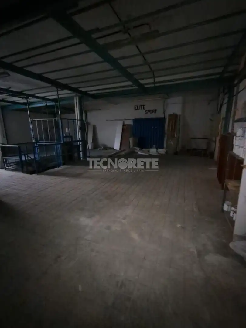 Local comercial en venda a Puente de Vallecas, imagen 13