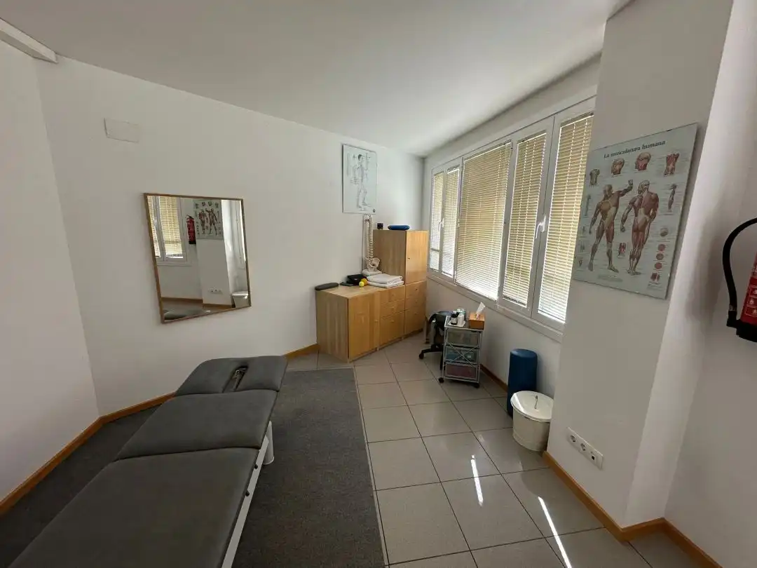 Bedroom of Office for sale in Vitoria - Gasteiz  with Air Conditioner