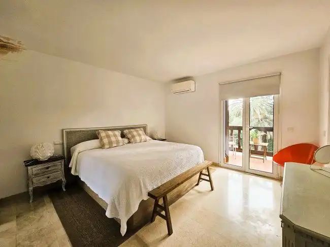 Bedroom of Detached homes for rent in Sotogrande  with Air Conditioner, Private garden and Terrace