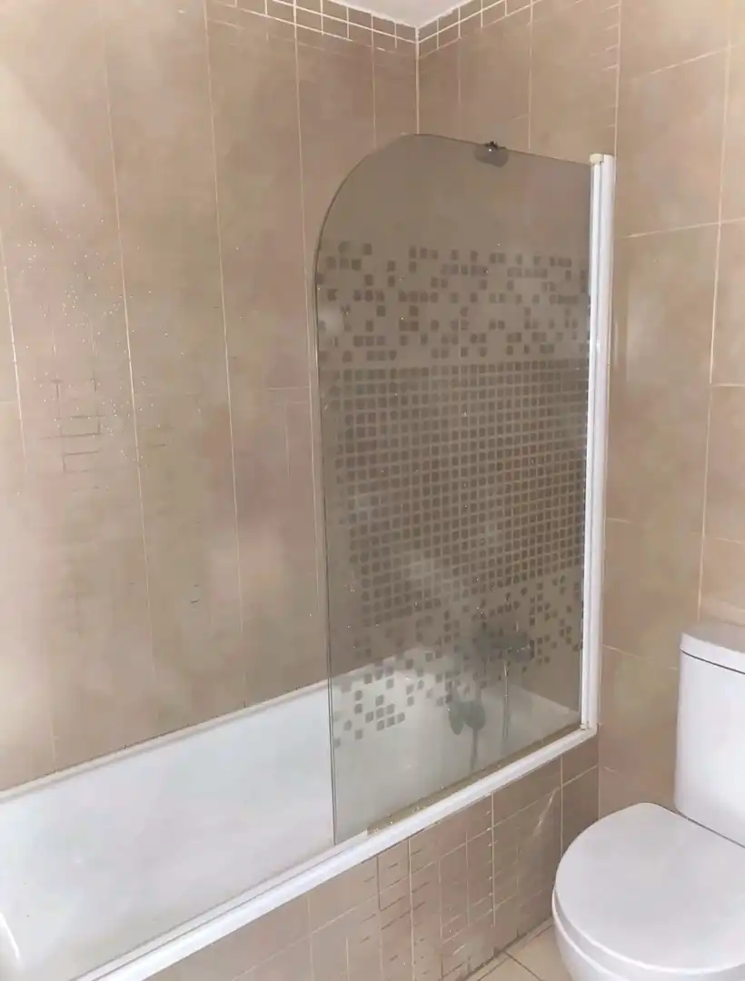 Bathroom of Flat for sale in Cigales, Valladolid