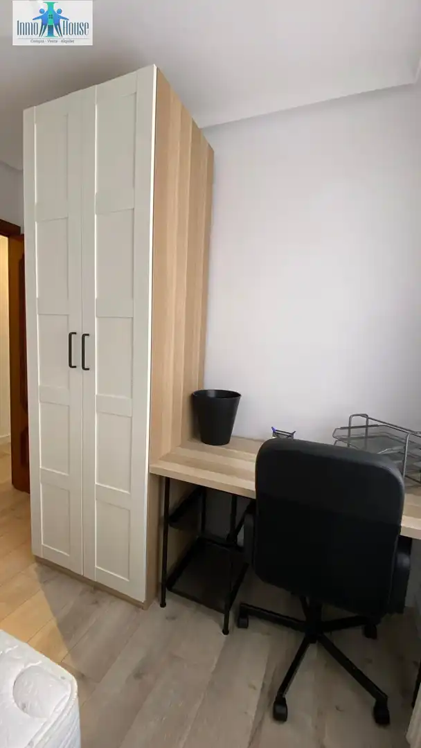 Piso de alquiler en Albacete con Aire acondicionado, Calefacción y Terraza