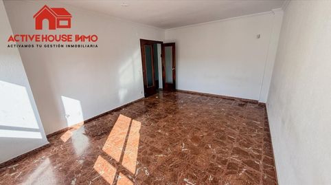 Foto 3 von Wohnung zum Verkauf in Calle Industria, Santa Bàrbara, Tarragona