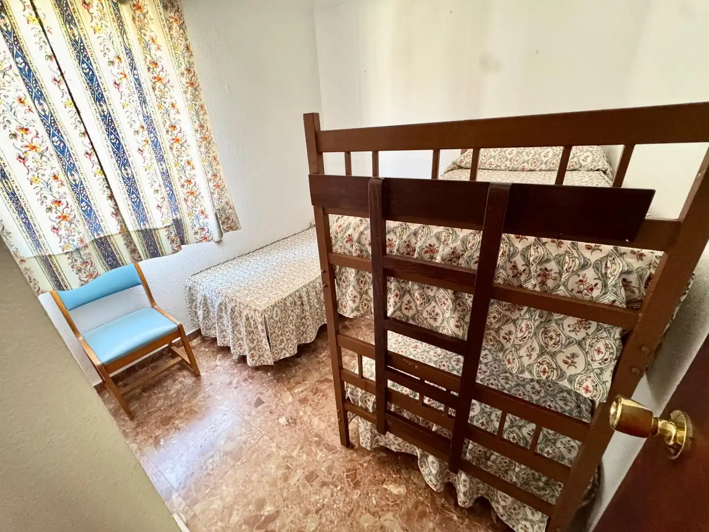 Schlafzimmer von Dachboden zum Verkauf in Punta Umbría