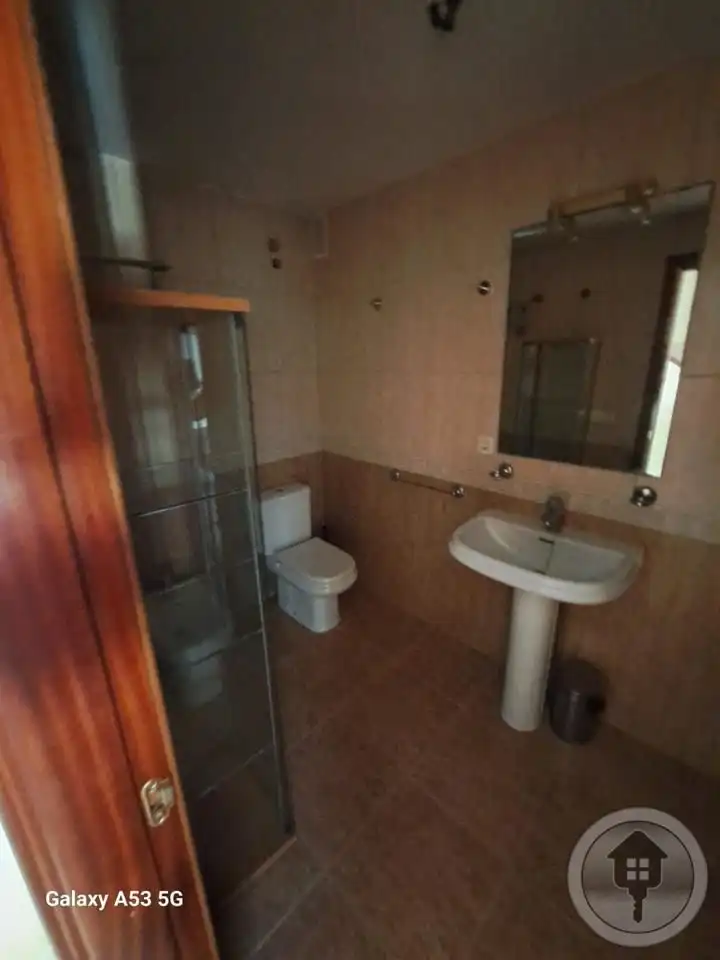 Badezimmer von Einfamilien-Reihenhaus zum Verkauf in San Miguel de Abona mit Gemeinschaftspool