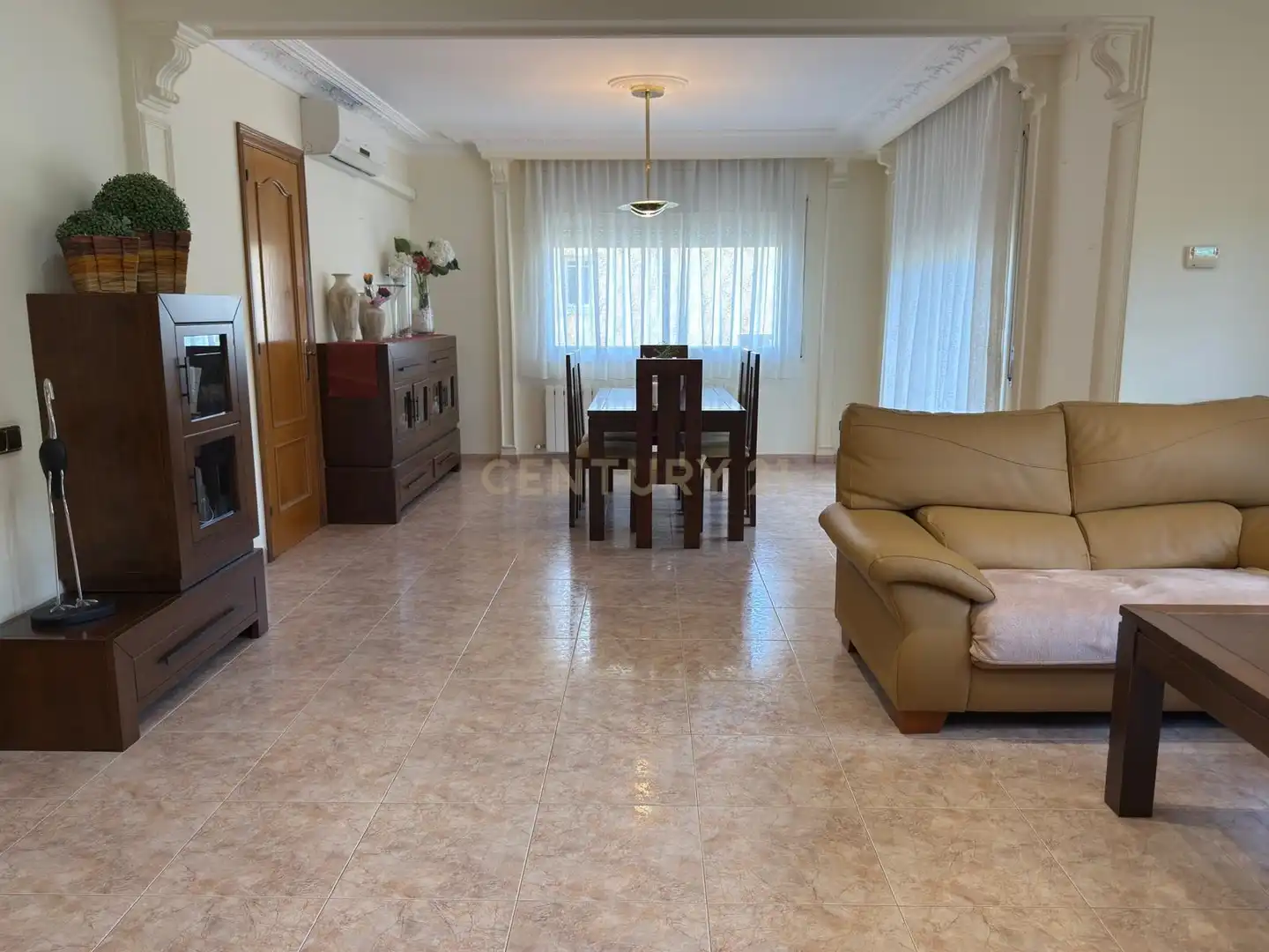 Living room of Houses for sale in Cunit  with Air Conditioner