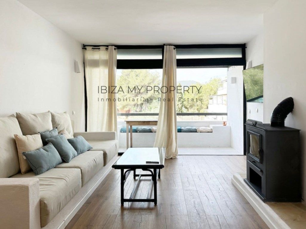 Living room of Apartment to rent in Santa Eulària des Riu  with Air Conditioner, Private garden and Terrace