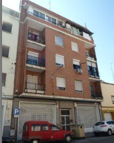 Piso en venta en C/ San Vicente, El Pilar - La Estación