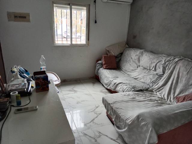 Piso en Venta en Plaza de Villalobos en Santa Isabel