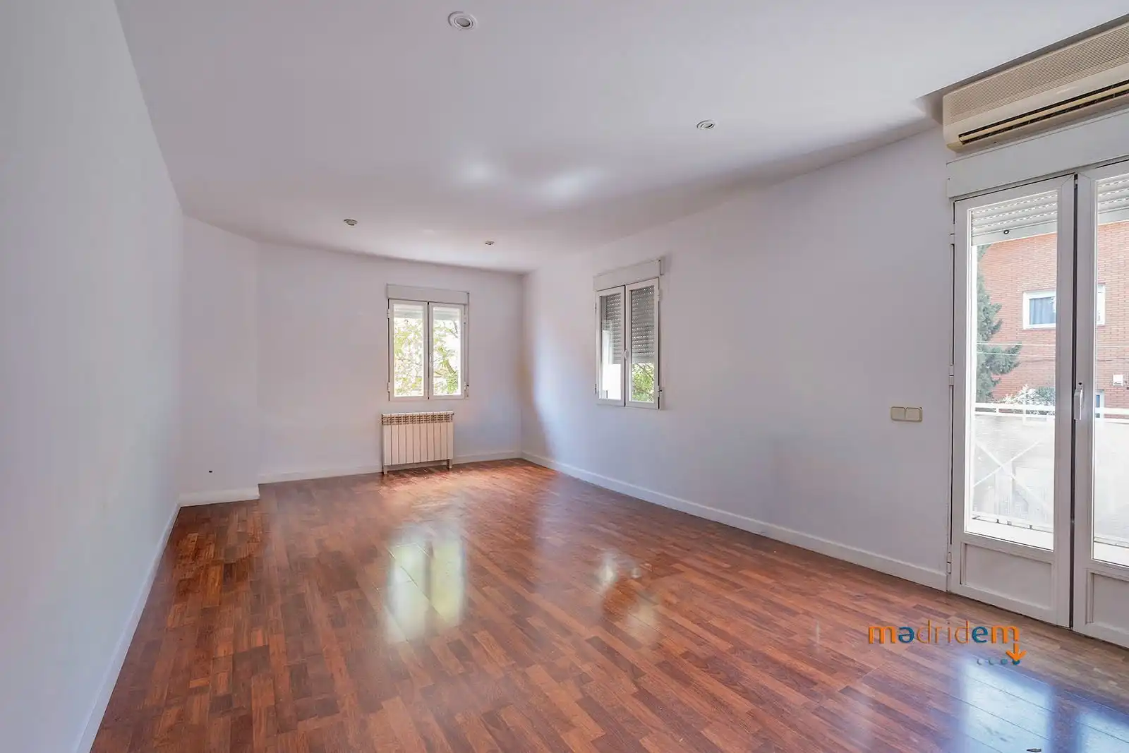Living room of Houses for sale in Madrid