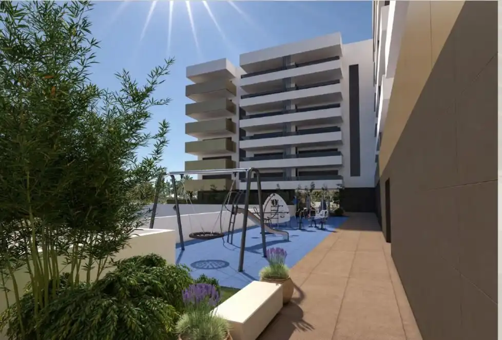Terrasse von Dachboden zum Verkauf in Elche / Elx mit Klimaanlage, Abstellraum und Gemeinschaftspool
