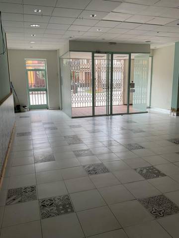 Local comercial en Alquiler en De La Cultura en Meliana