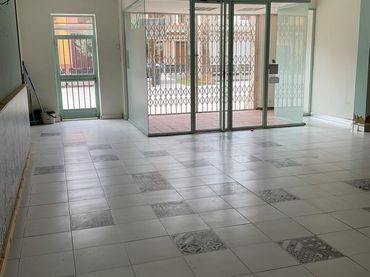 Local comercial en alquiler en Plaza de la cultura