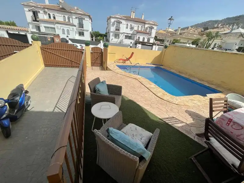Terrassa de Casa o xalet en venda en Alhaurín de la Torre amb Terrassa i Piscina