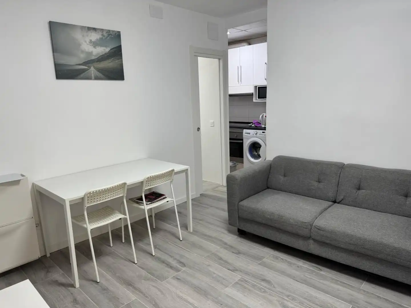 Sala d'estar de Apartament de lloguer en Madrid amb Aire condicionat, Calefacció i Moblat