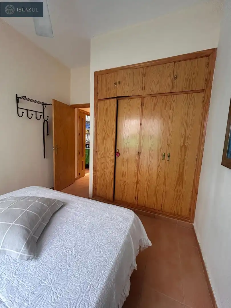 Dormitori de Casa o xalet en venda en Isla Cristina amb Jardí privat, Terrassa i Traster
