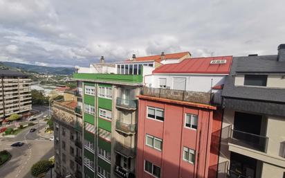 Vista exterior de Pis en venda en Ourense Capital  amb Balcó