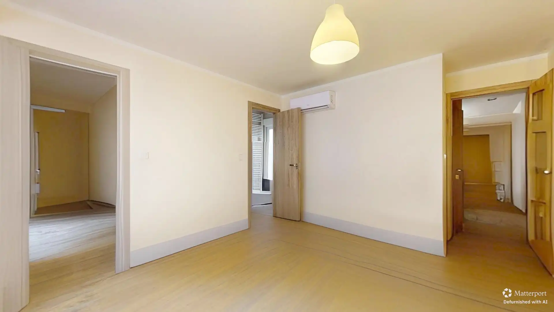 Bedroom of Flat for sale in Torrent  with Air Conditioner, Private garden and Balcony