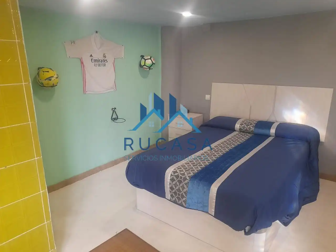 Casa adosada en venda a Cinturón De Ronda, Aguilar de Campoo