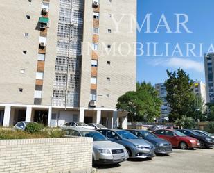 Exterior view of Flat for sale in  Madrid Capital  with Terrace