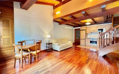 Living room of Duplex for sale in Eibar