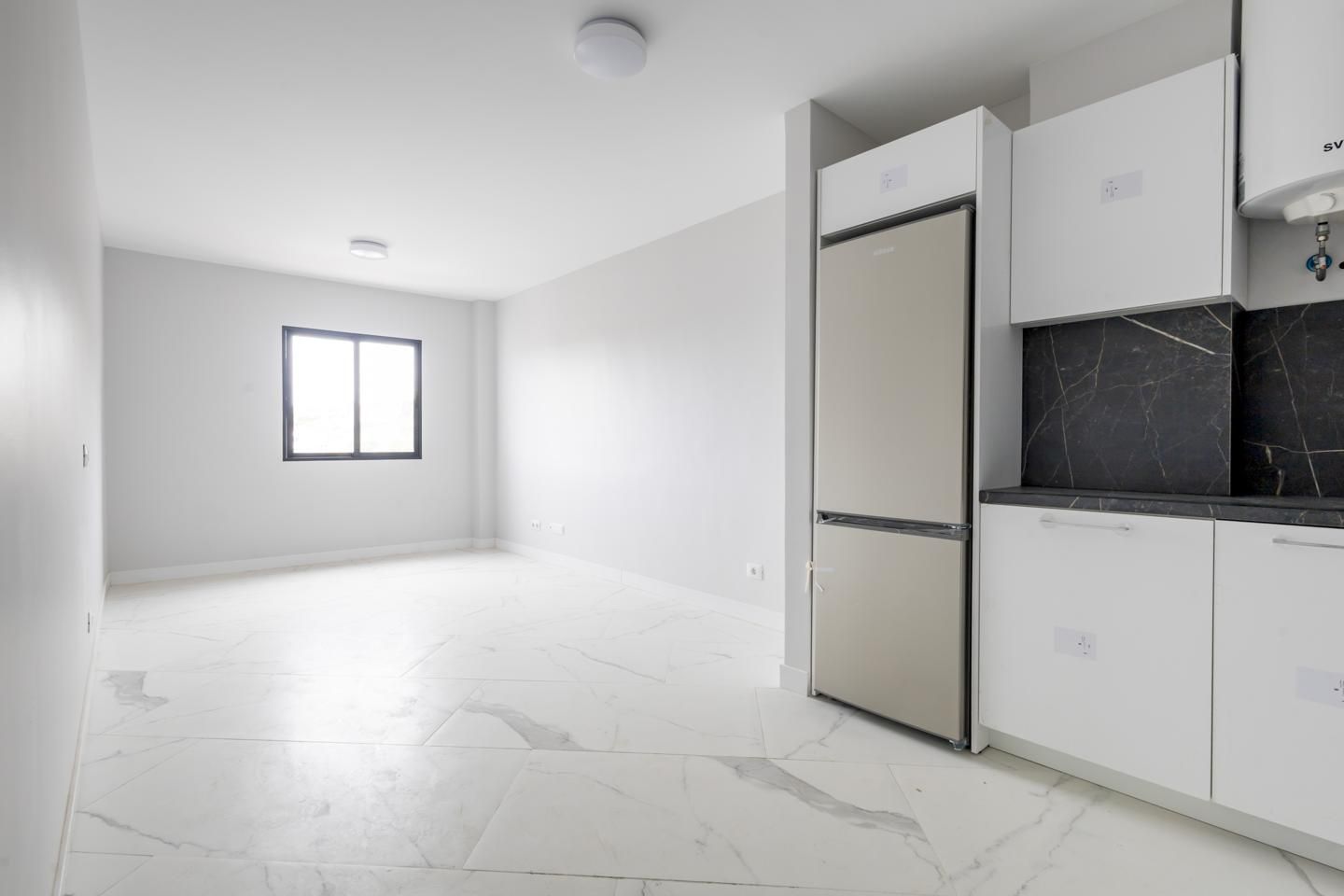 Flat for sale in De La Orotava, San Isidro