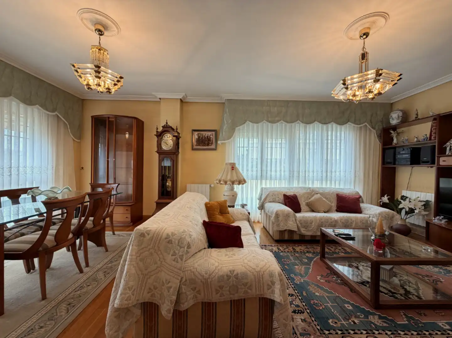 Wohnzimmer von Haus oder Chalet zum Verkauf in Piélagos mit Heizung, Privatgarten und Terrasse