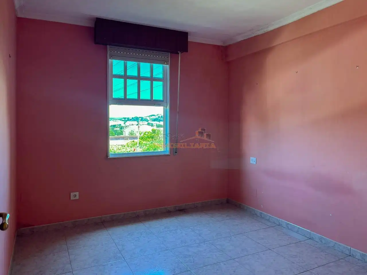 Houses for sale in Neda