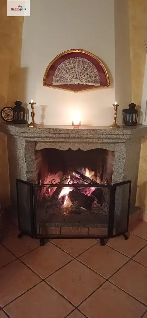 Casa adosada en venta en Burgohondo