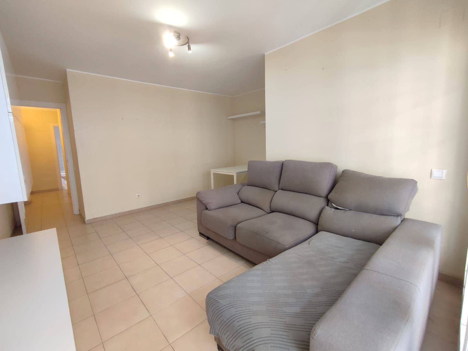 Living room of Flat for sale in Lloret de Mar  with Oven and Balcony