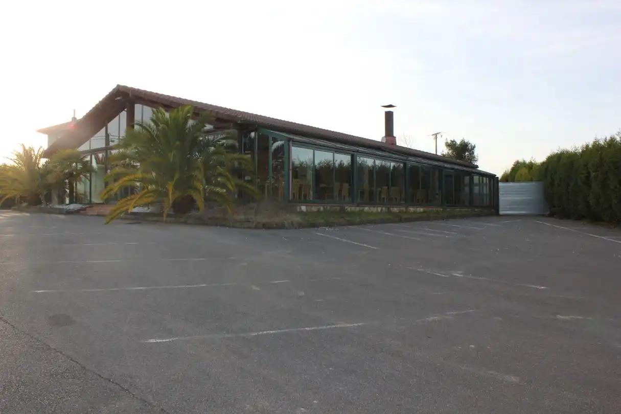Business premises for sale in Viella - Granda - Meres, imagen 10