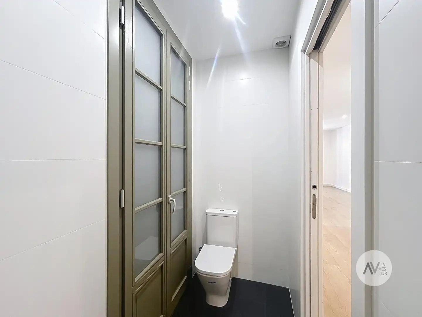 Baño de Apartamento en venta en Barcelona con Aire acondicionado, Calefacción y Balcón