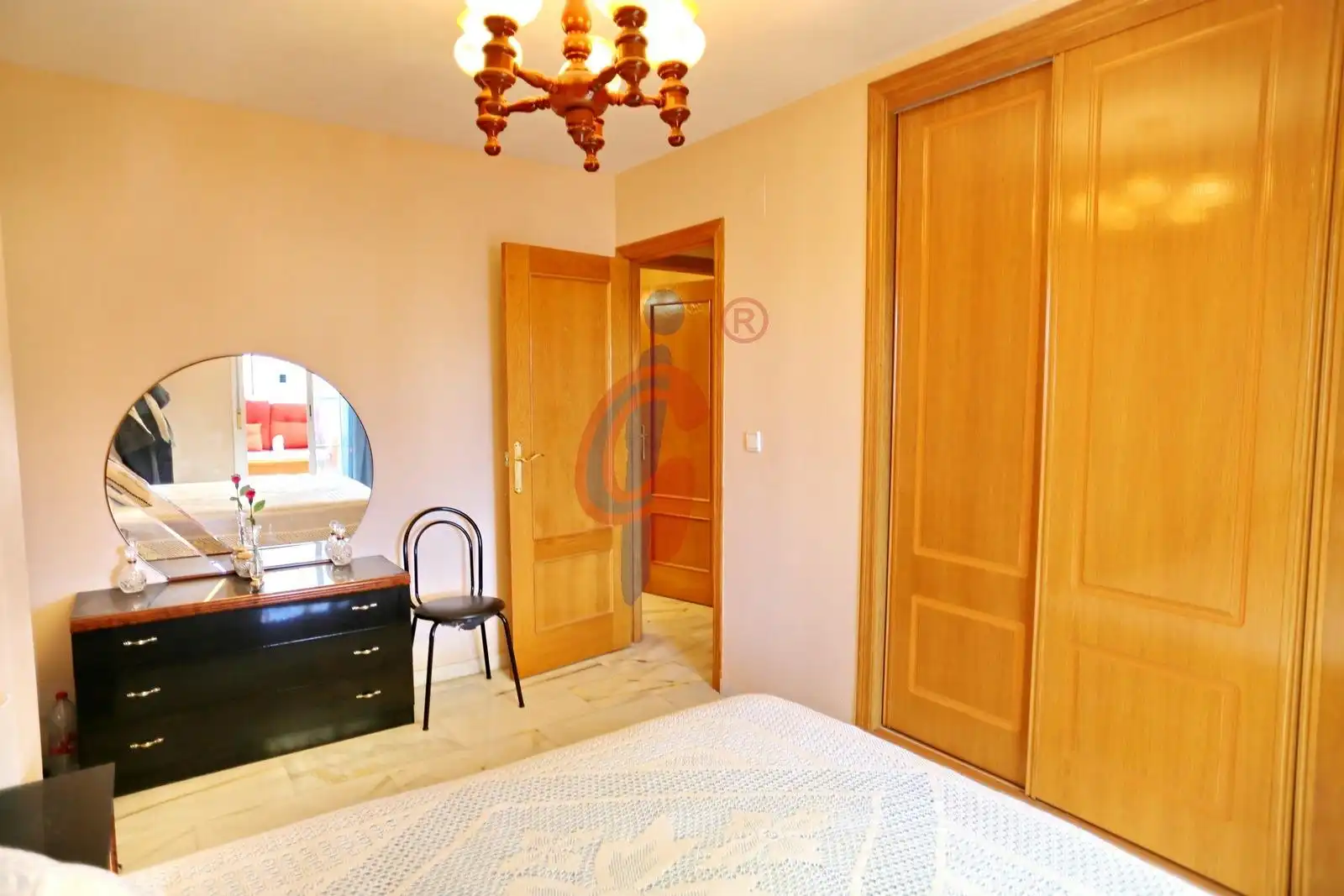 Habitación de Ático en venta en Guardamar del Segura con Aire acondicionado y Amueblado