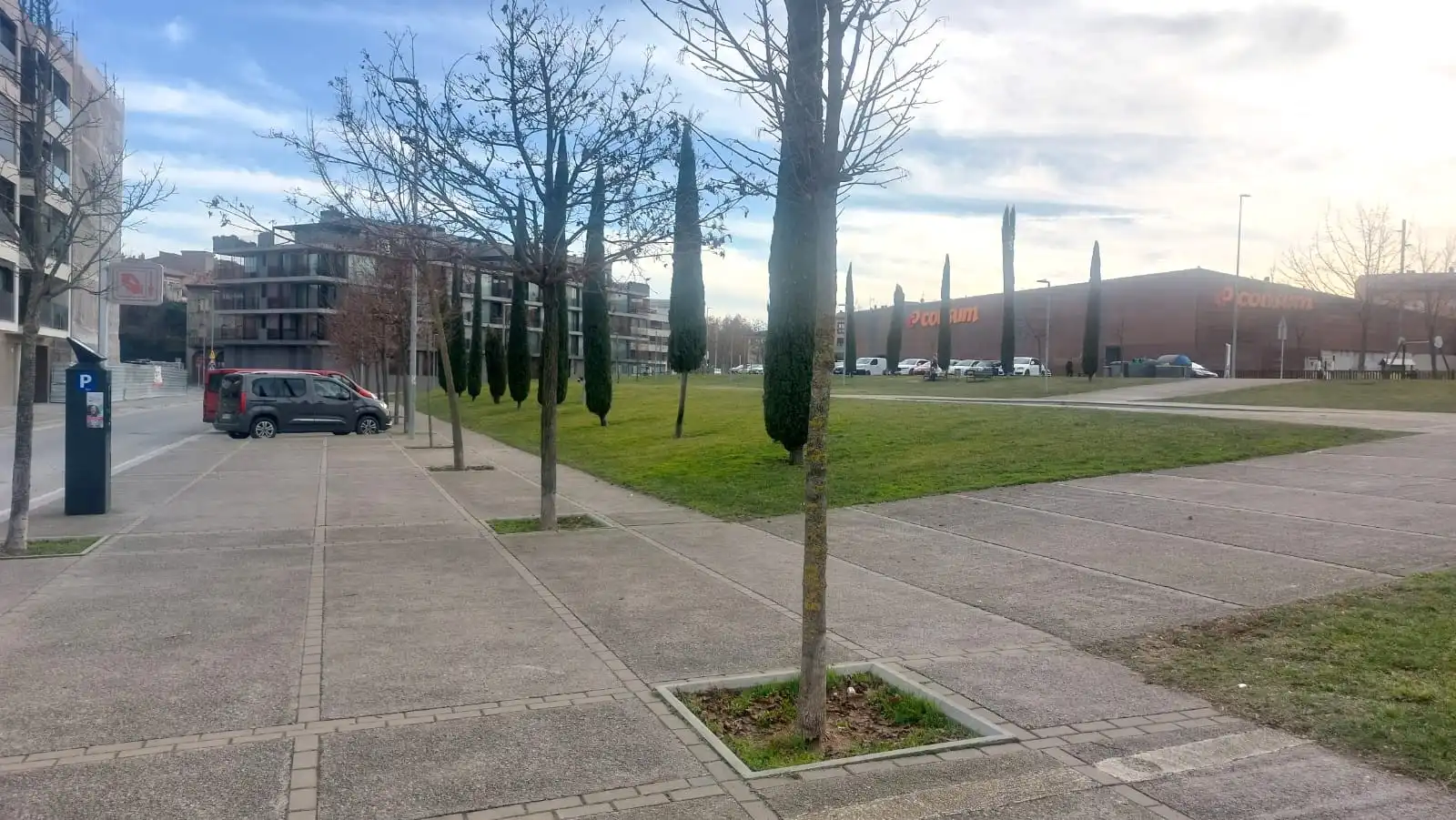 Vista exterior de Pis en venda en Vic amb Aire condicionat, Calefacció i Terrassa