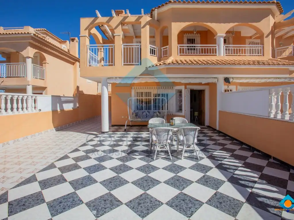 Vista exterior de Casa o chalet en venta en Mazarrón con Aire acondicionado, Jardín privado y Terraza