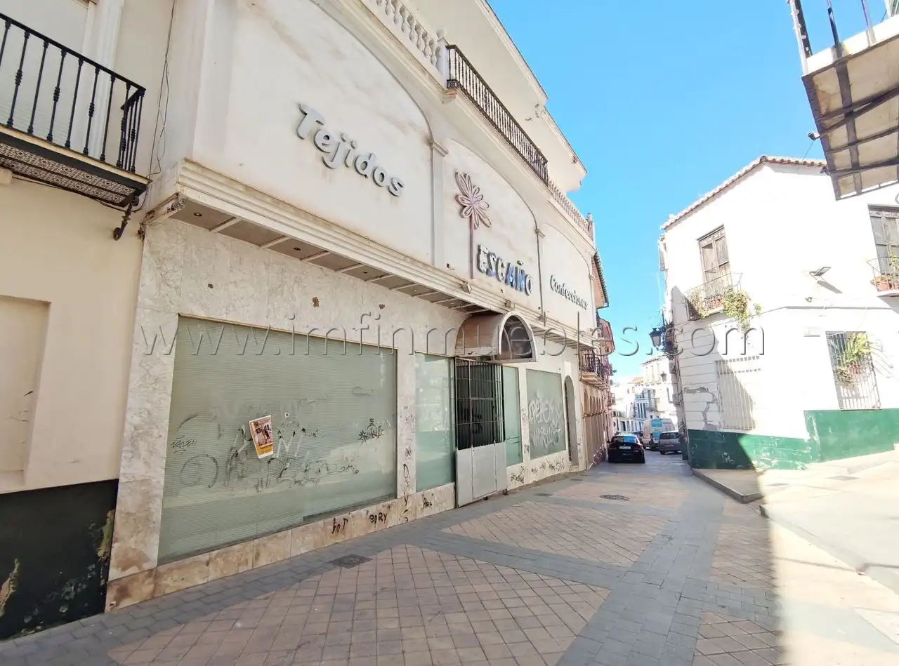 Inmuebles singulares con ascensor en venta en Vélez-Málaga ciudad, imagen 44