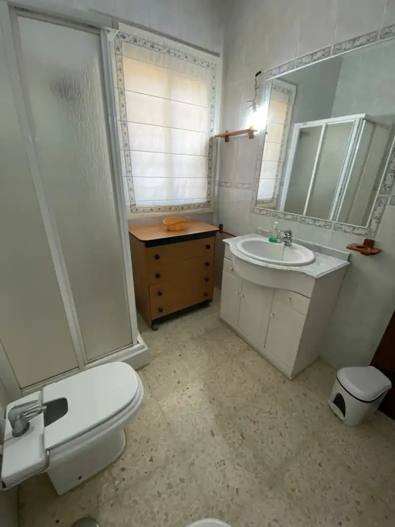 Baño de Casa o chalet en venta en Valverde del Camino con Calefacción, Piscina y Amueblado