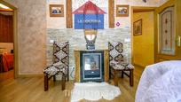 Sala d'estar de Pis en venda en Villamanta amb Aire condicionat i Terrassa